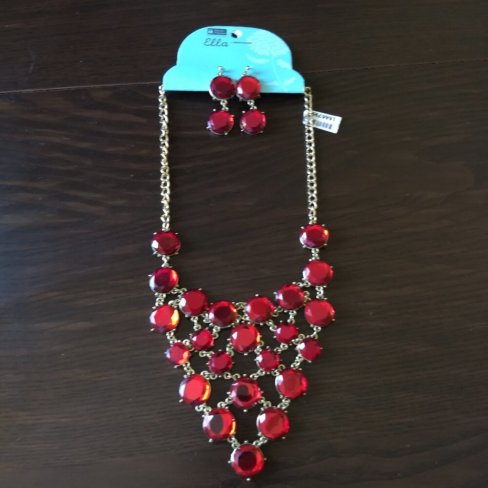 Ella Red Faceted Gold Tone Statement Necklace Dangle Earrings Set New Adjustable